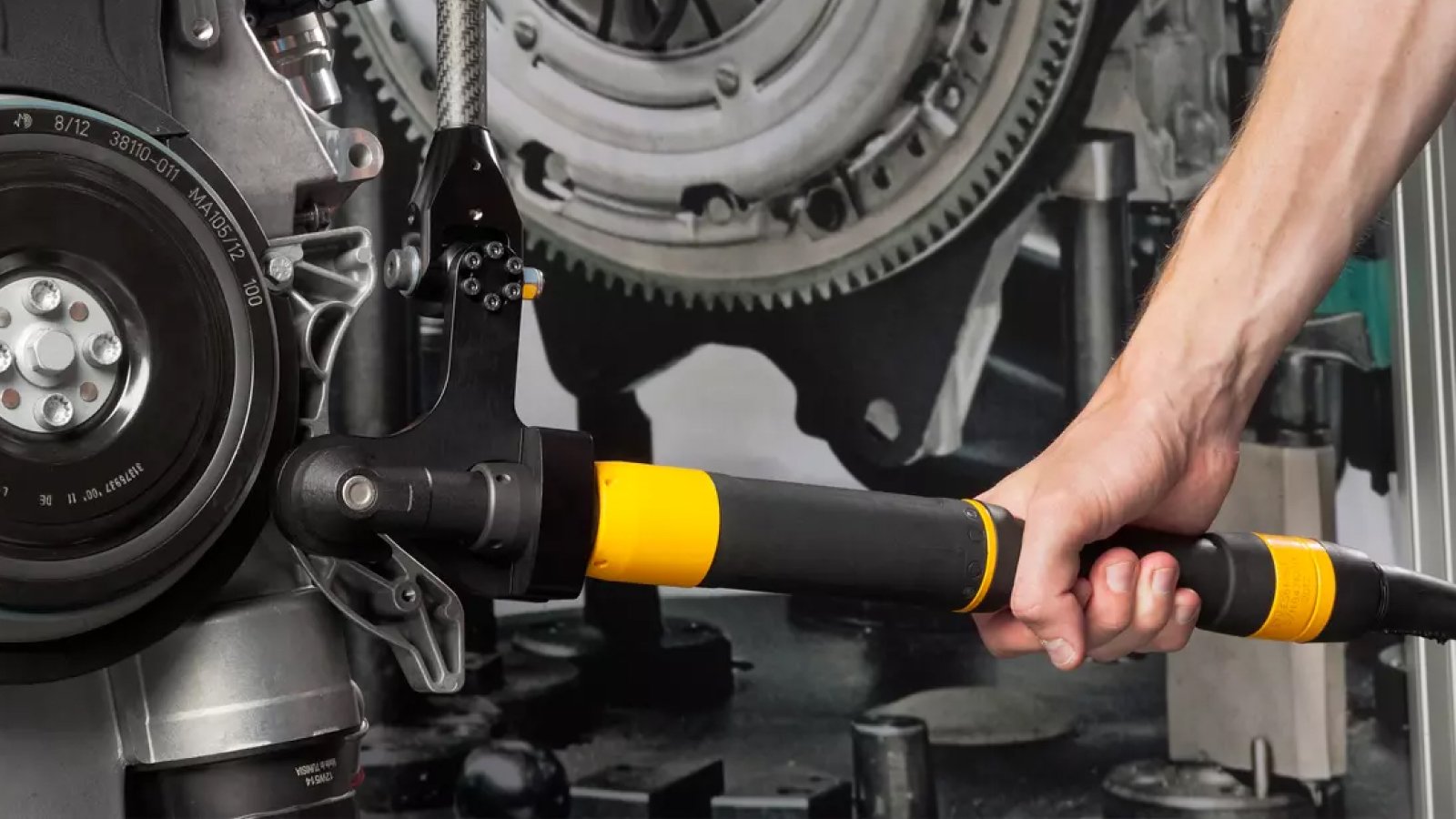 DC assembly tool calibration, torque transducer and digital readout