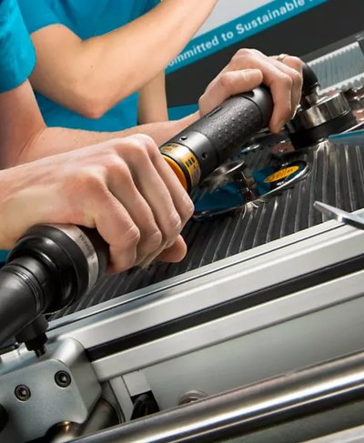UKAS torque calibration of DC assembly tool, Total Air Tool Services laboratory, Kenilworth